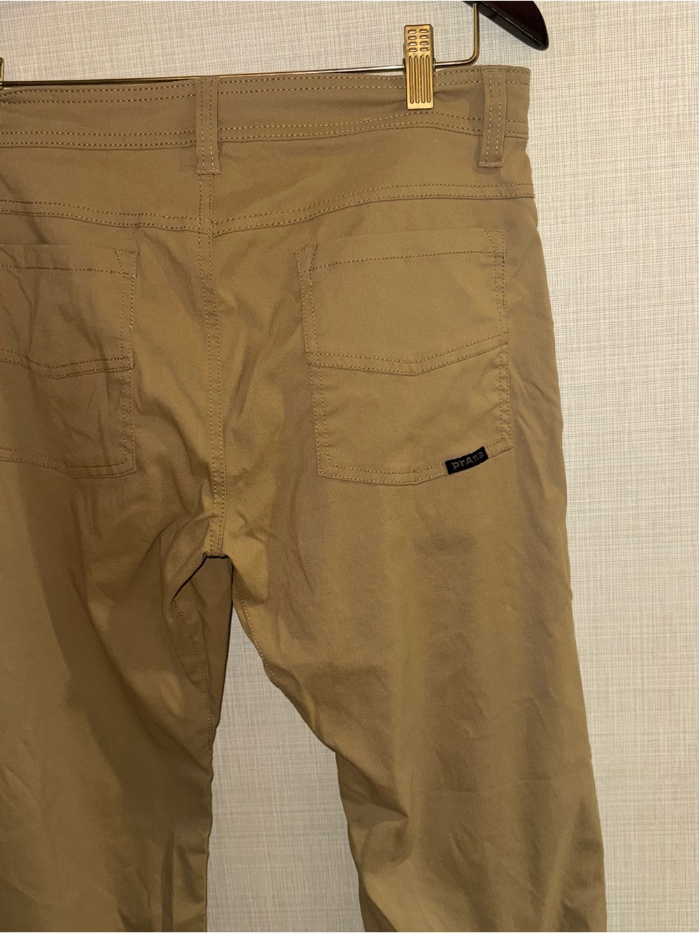 prAna Pants Men's Size 31x30 Brion Slim Pant Khaki Nylon Pants Packable